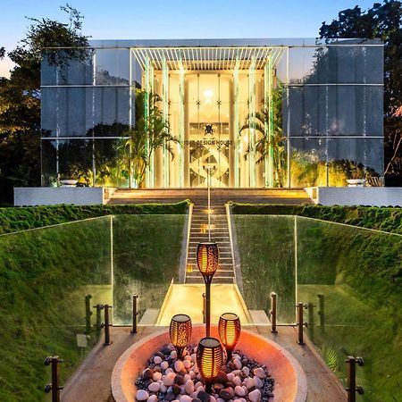 The Crystal Hall India'S Only All Glass Villa Bangalore Eksteriør billede