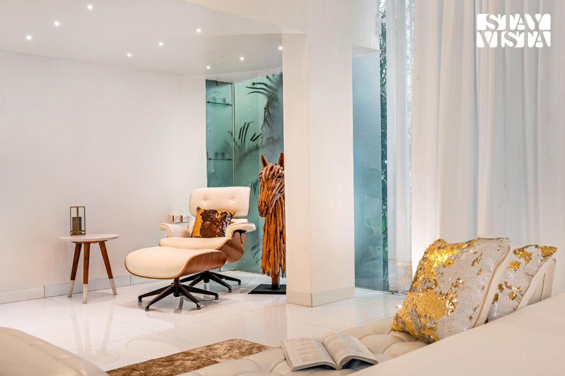 The Crystal Hall India'S Only All Glass Villa Bangalore Eksteriør billede