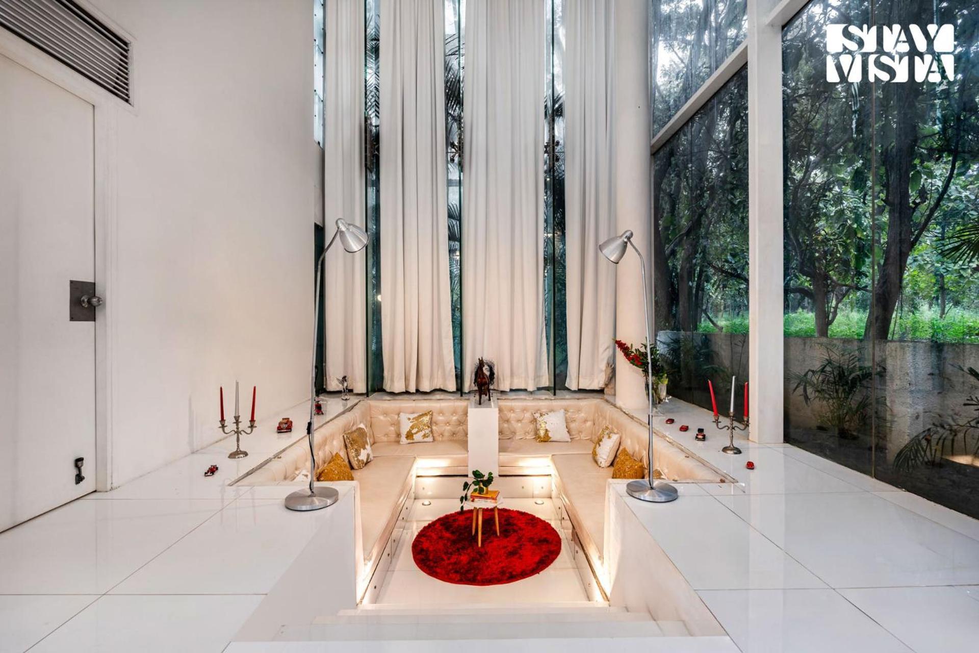 The Crystal Hall India'S Only All Glass Villa Bangalore Eksteriør billede